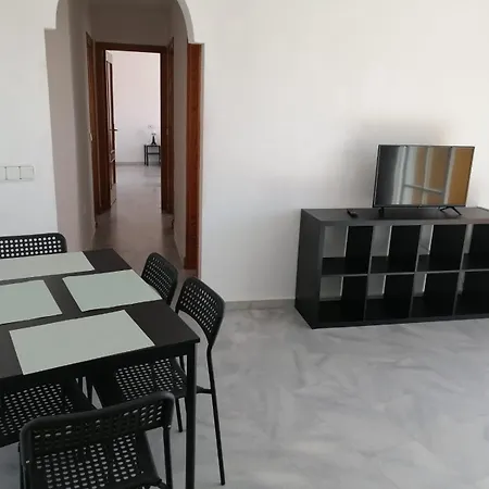 Lovely Penthouse In Front Of The With Free Parking Apartment