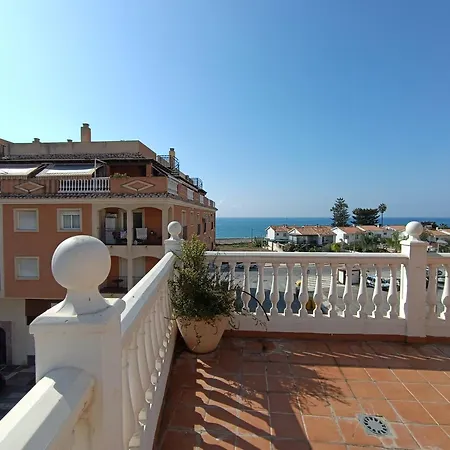 Apartment Lovely Penthouse In Front Of The With Free Parking
